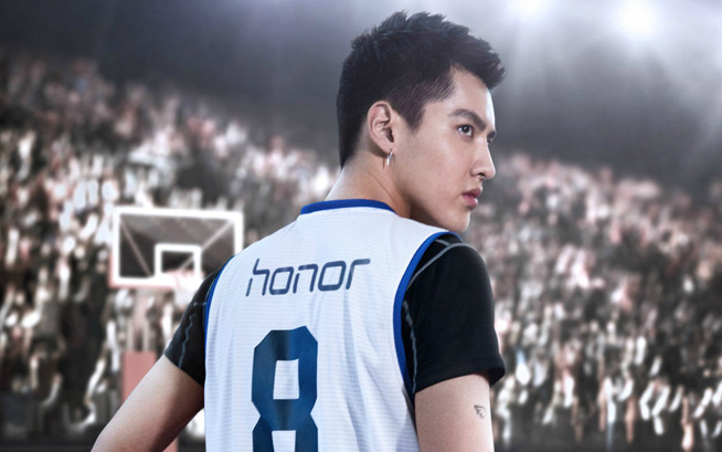 華為手機(jī)營銷為何屢碰壁？張藝興爽約該怪誰