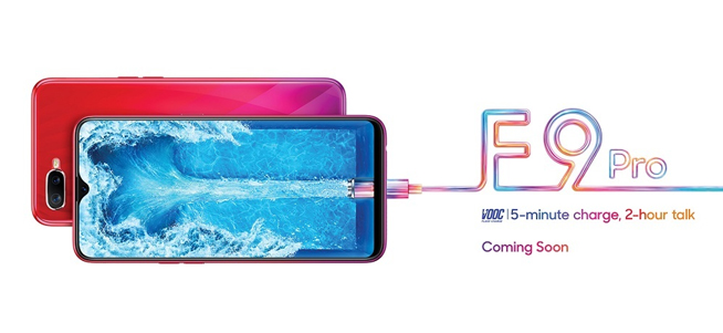 OPPO F9真機現(xiàn)身：美人尖全面屏 背部配色很妖艷 
