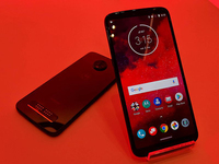 號稱全球首款5G手機 moto Z3國行版也要來了：依賴模塊化行得通？
