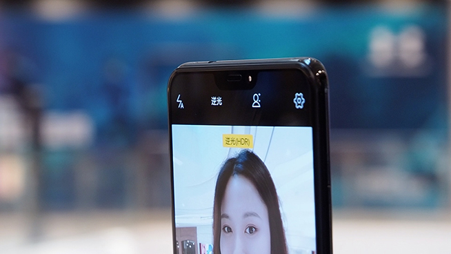 妹紙實(shí)測美圖T9對比vivo X21：專業(yè)與普通的差距