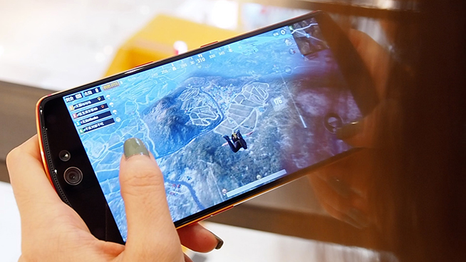 妹紙實(shí)測美圖T9對比vivo X21：專業(yè)與普通的差距