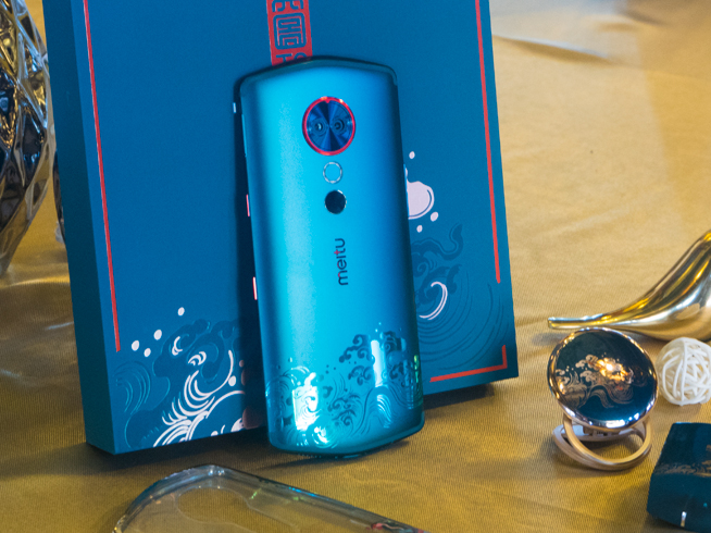 兩大日系少女動(dòng)漫IP增援 美圖T9再出六款限量版