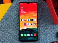 OPPO R17 Pro性能測試：驍龍710表現(xiàn)給力 吃雞過程流暢