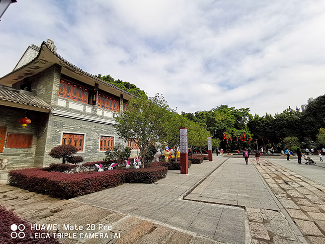 華為Mate 20 Pro拍照評測:實用超廣角 夜景表現(xiàn)讓人難忘