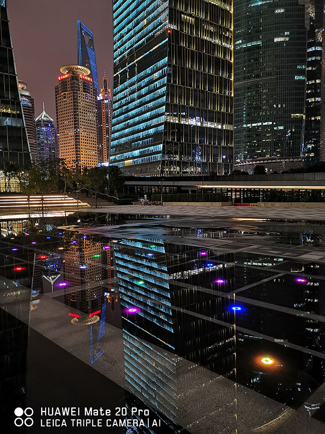 華為Mate 20 Pro拍照評測:實用超廣角 夜景表現(xiàn)讓人難忘