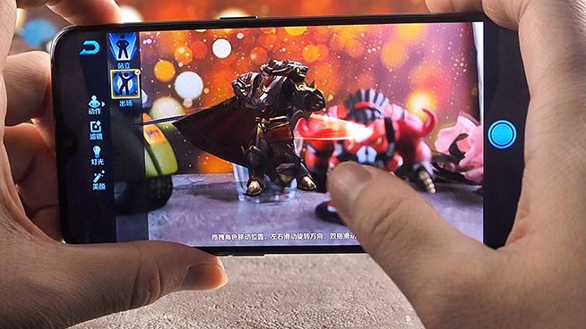 實(shí)測(cè)OPPO R17 Pro玩《王者榮耀》AR相機(jī):妲己姐姐能和你合影了