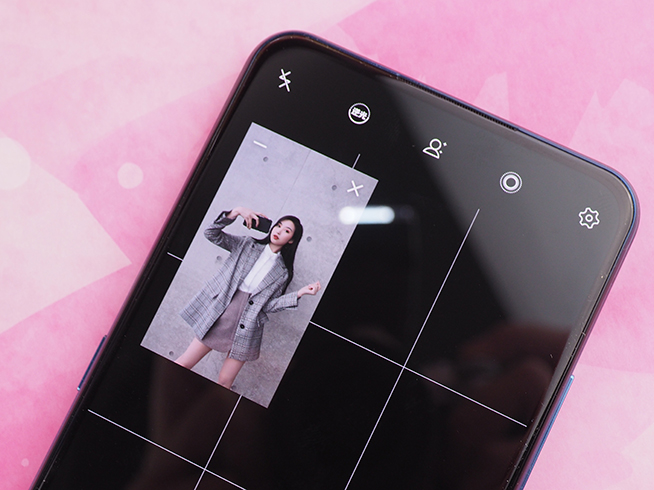 vivo NEX雙屏版體驗(yàn):Pose指引 10GB內(nèi)存多任務(wù)玩法更豐富