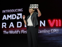 AMD Radeon VII顯卡對標(biāo)NVIDIA 第三代銳龍?zhí)幚砥髁料?>&nbsp;</a></div>
                                    <div   id=