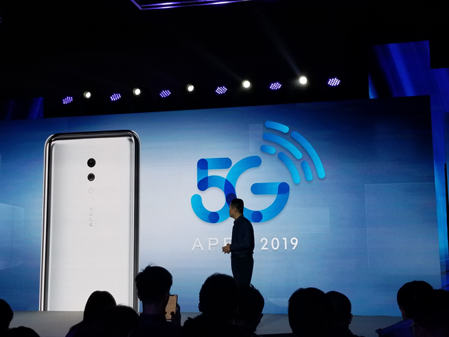 vivo APEX 2019發(fā)布：驍龍855+12GB 渾然一體無(wú)孔設(shè)計(jì)