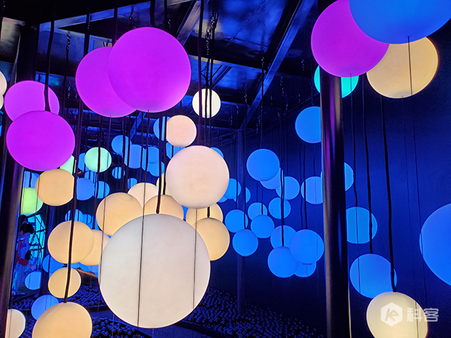 vivo Lab概念店開(kāi)業(yè)：全新消費(fèi)體驗(yàn) 品牌零售全方位升級(jí)