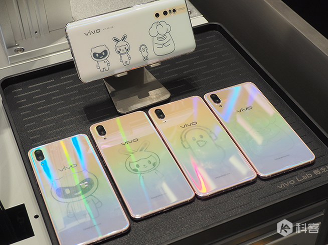 vivo Lab概念店開(kāi)業(yè)：全新消費(fèi)體驗(yàn) 品牌零售全方位升級(jí)