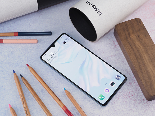 華為P30評(píng)測(cè)：全面升級(jí) 手感和拍照超預(yù)期