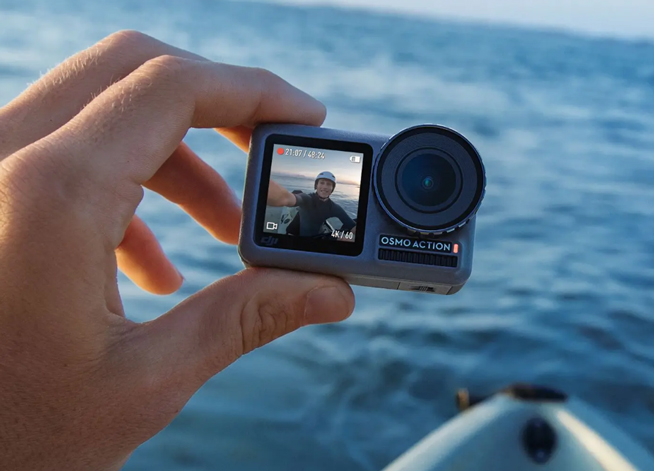 大疆Osmo Action運(yùn)動(dòng)相機(jī)發(fā)布：前后雙屏防抖強(qiáng)悍 售價(jià)2499元