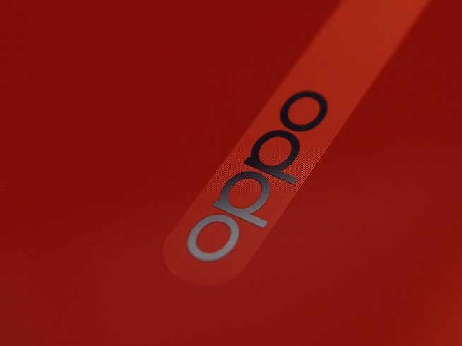 OPPO Reno Z開箱：延續(xù)純平設計風 珊瑚橙搶眼夏日首選