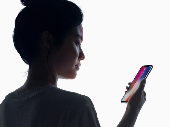 李楠化身爆料人：蘋果iPhone 11屏幕有大升級(jí)？明年跟劉海說再見