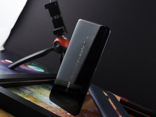 這設(shè)計(jì)沒誰了！OPPO Reno靈感版上手圖賞