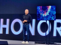 兩款榮耀智慧屏發(fā)布：鴻蒙OS首秀2秒開(kāi)機(jī)，安卓應(yīng)用遷移不難