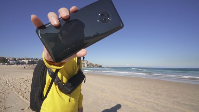 vivo NEX 3真機提前亮相：瀑布屏驚艷 無實體按鍵設(shè)計？