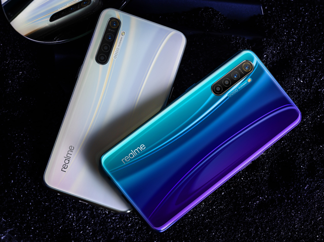 新機竟是realme X2：6400萬鷹眼四攝 9月24日發(fā)布與小米撞期
