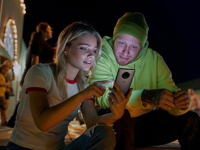 一加手機(jī)7T Pro發(fā)布 邁凱倫版炫酷定制拉風(fēng)登場