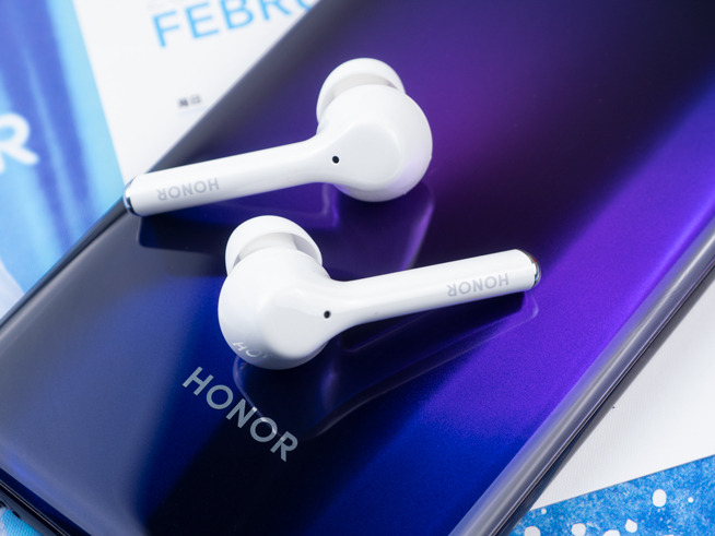 降噪媲美AirPods Pro，價(jià)錢不到一半！榮耀FlyPods 3評(píng)測(cè)