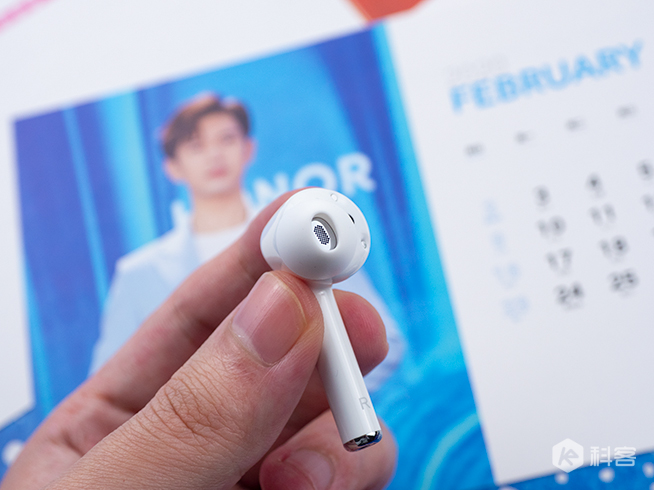 降噪媲美AirPods Pro，價(jià)錢不到一半！榮耀FlyPods 3評(píng)測(cè)