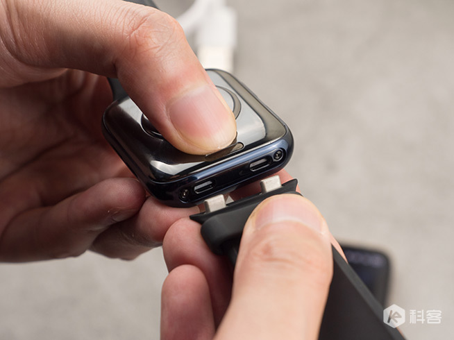 OPPO Watch一周體驗(yàn)評(píng)測(cè)：三大特色創(chuàng)新連果粉也羨慕