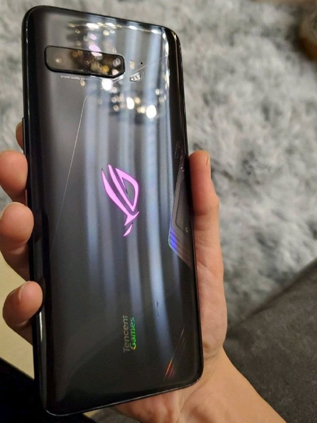 再與騰訊游戲合作對標(biāo)拯救者 ROG游戲手機(jī)3或首發(fā)驍龍865+？
