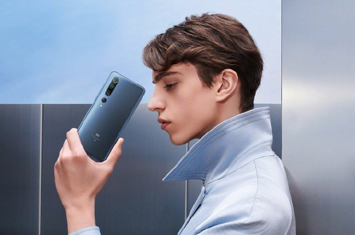 新一輪對(duì)標(biāo)即將開(kāi)始 小米120W超級(jí)快充要實(shí)現(xiàn)彎道超車(chē)？