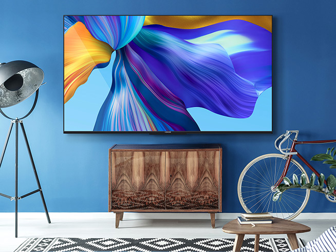 1799元榮耀智慧屏X1 50英寸首銷在即，友商苦肉計能否撼動標(biāo)桿？