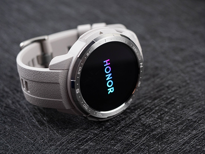 榮耀手表GS Pro評測：長得帥玩得遛，續(xù)航超給力