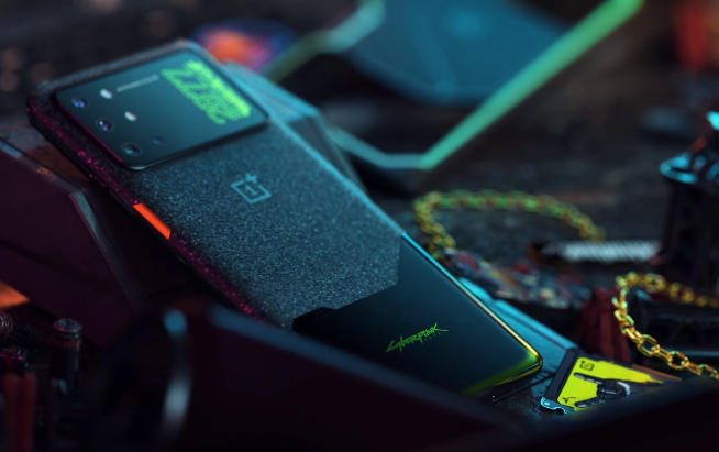 一加8T賽博朋克2077限定版發(fā)布:設(shè)計(jì)驚喜定制 雙11現(xiàn)貨開(kāi)售