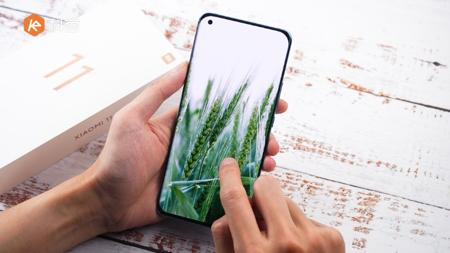 小米11搶先上手：全球首發(fā)驍龍888+超規(guī)格屏幕！自由選擇支持環(huán)保
