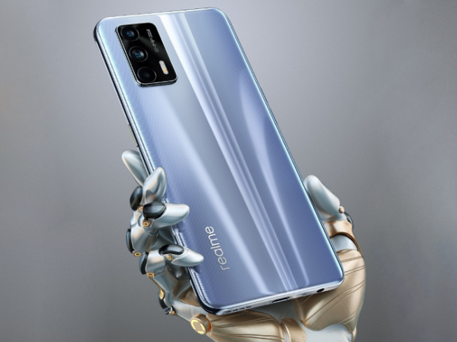 楊冪成為realme全球品牌代言人！realme GT真機提前亮相