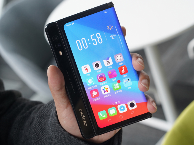 蓄力放大招？！OPPO折疊屏雙機(jī)+全無孔概念機(jī)紛紛曝光