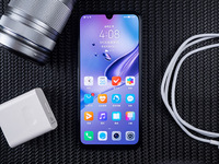 榮耀Play5評測：疾速66W超級快充真香，輕薄與均衡兼顧