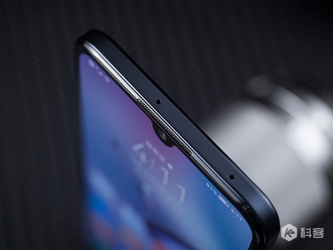 榮耀Play5評測：疾速66W超級快充真香，輕薄與均衡兼顧