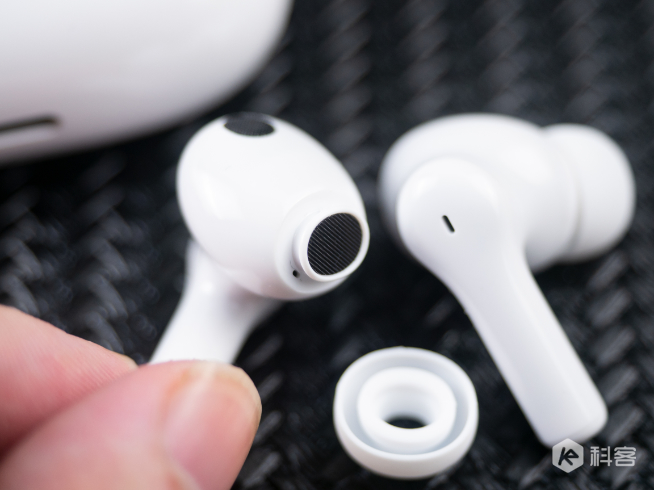 vivo TWS 2無(wú)線降噪耳機(jī)體驗(yàn)：499元物超所值！智能動(dòng)態(tài)降噪優(yōu)秀