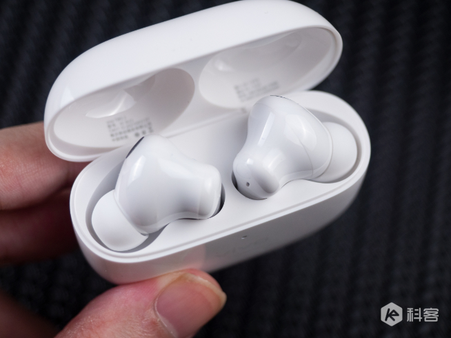 vivo TWS 2無(wú)線降噪耳機(jī)體驗(yàn)：499元物超所值！智能動(dòng)態(tài)降噪優(yōu)秀