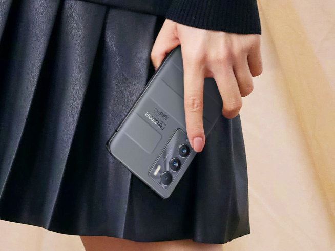 真我GT大師系列定檔7月21日：空中發(fā)布會有看點！楊冪提前曝新機