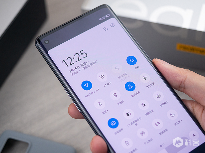 真我GT大師探索版上手：運(yùn)存12GB秒變19GB！拍攝直升「天花板」