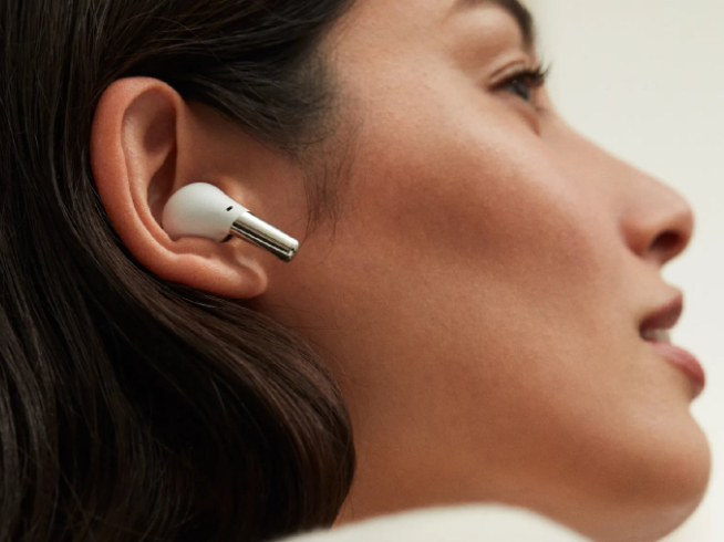 一加Nord 2海外發(fā)布！旗艦真無(wú)線降噪耳機(jī)一加Buds Pro驚喜登場(chǎng)