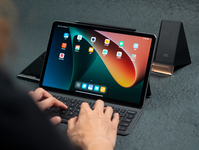 小米平板5 Pro上手玩：影音娛樂>生產(chǎn)力！2499元起真香嗎？