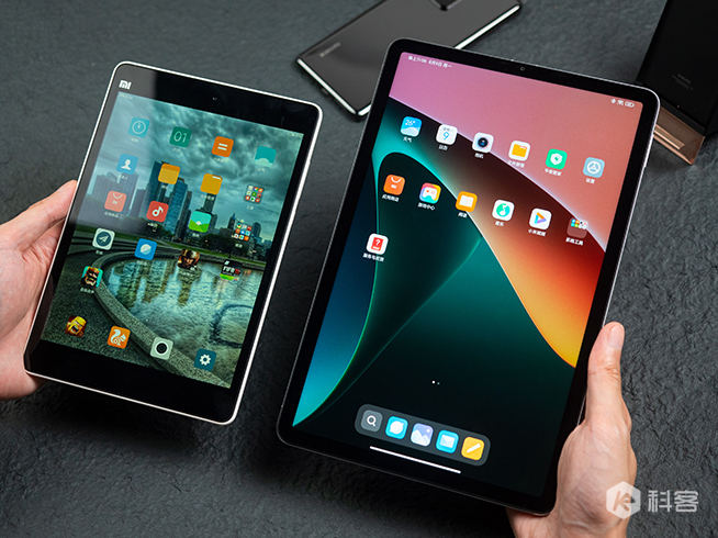 小米平板5 Pro上手玩：影音娛樂>生產(chǎn)力！2499元起真香嗎？