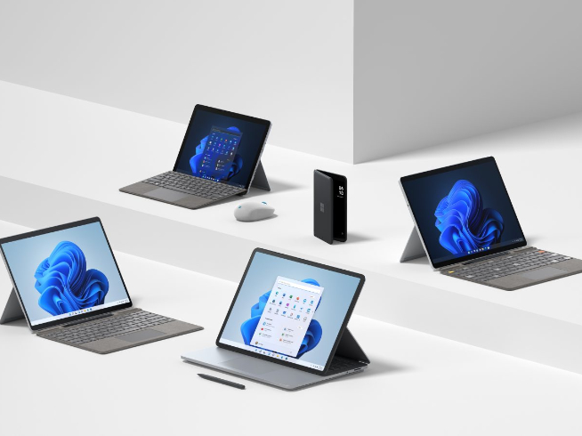 微軟四大金剛新品發(fā)布： 折疊屏手機(jī)竟然還有續(xù)作？變體專業(yè)筆記本太復(fù)古了