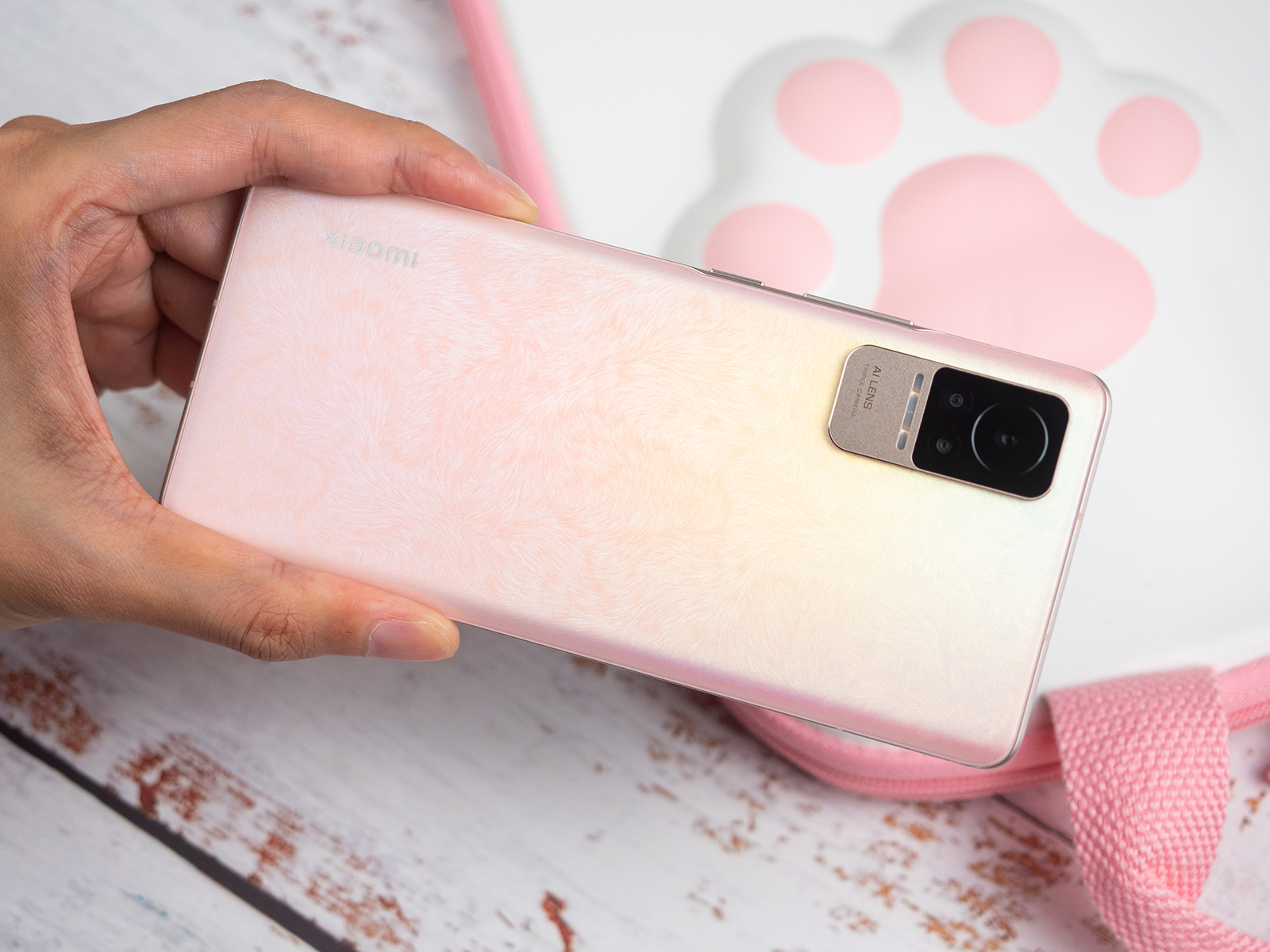 小米Civi怦怦粉開箱圖賞：輕薄自拍巔峰，怦然心動(dòng)