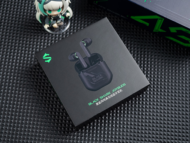 黑鯊鳳鳴真無線藍(lán)牙耳機(jī)體驗(yàn)：特立獨(dú)行，超低延遲愛了
