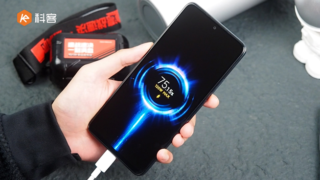 120W秒充精準拿捏對手！Redmi Note 11 Pro+上手體驗