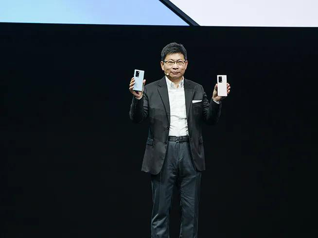 華為Mate X2典藏版曝光：絕版麒麟9000 5G芯片！素皮+豪華包裝