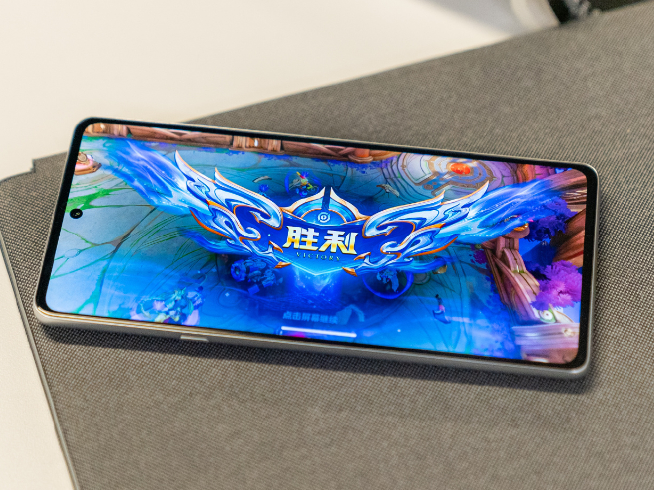 游戲手機(jī)也要爭驍龍8首發(fā)？聯(lián)想拯救者Y90電競手機(jī)對標(biāo)紅魔7系列